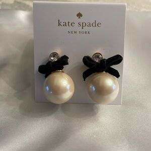 Kate spade pearl with bow and stone